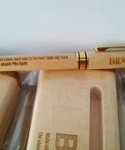 Bút gỗ khắc chữ