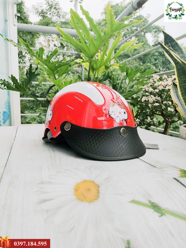 Xưởng sản xuất mũ bảo hiểm