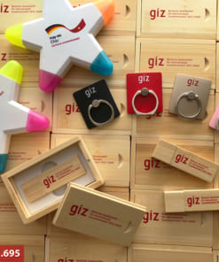 USB gỗ khắc tên