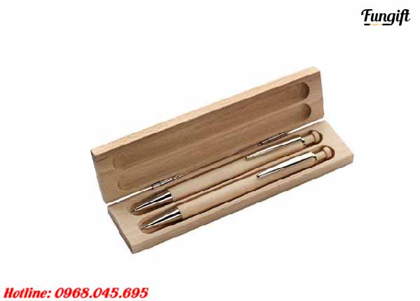 Bút gỗ quà tặng