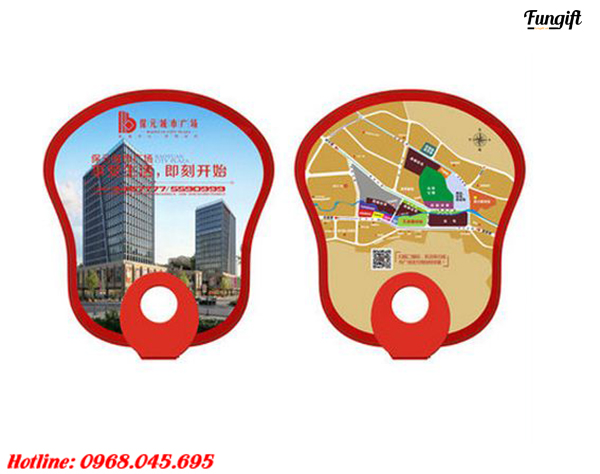 Quạt nhựa cầm tay dễ thương