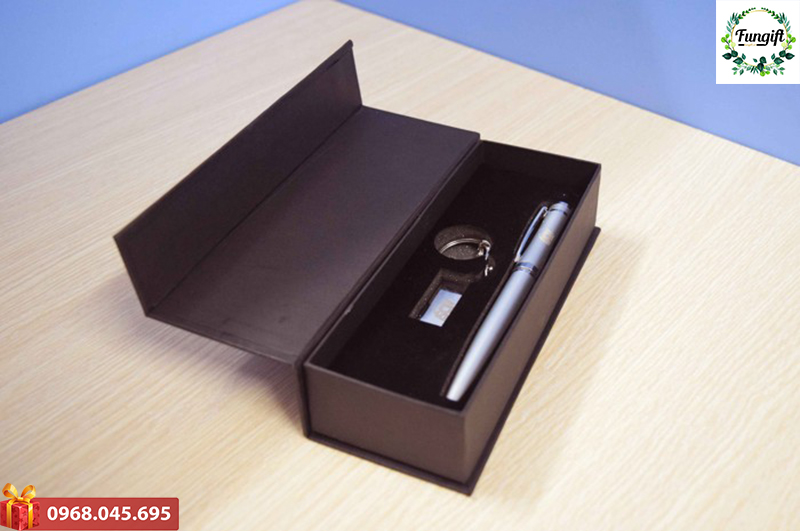 Bộ quà tặng in logo làm quà tặng khách hàng