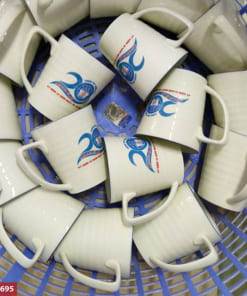 Cốc sứ bát tràng in logo theo yêu cầu