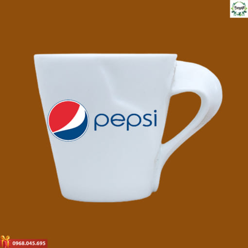 Ly sứ in logo Pepsi