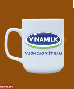 Ly sứ in logo Vinamilk
