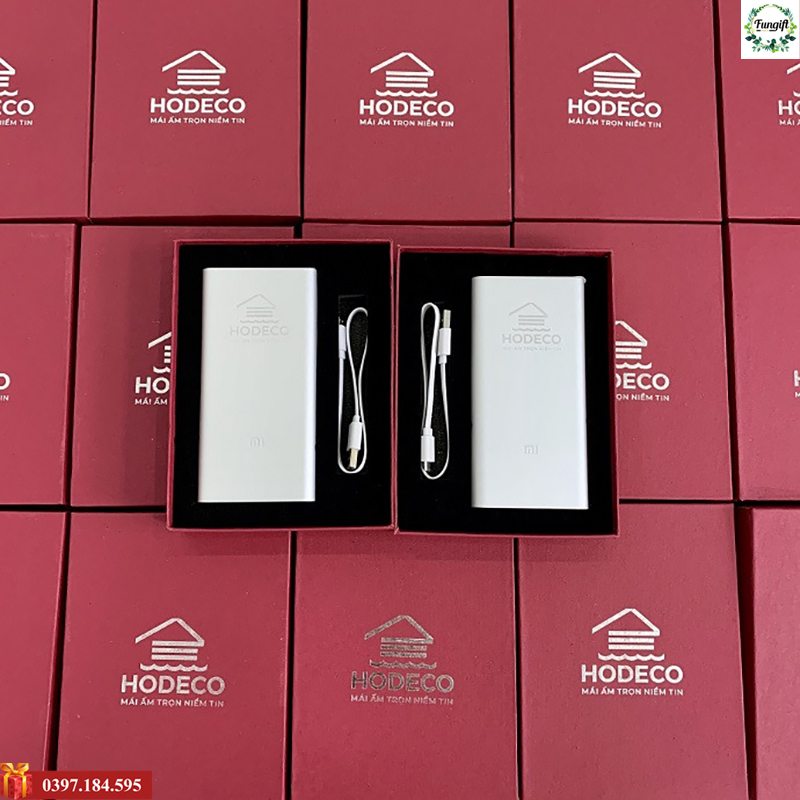 Xưởng khắc laser logo lên pin sạc dự phòng