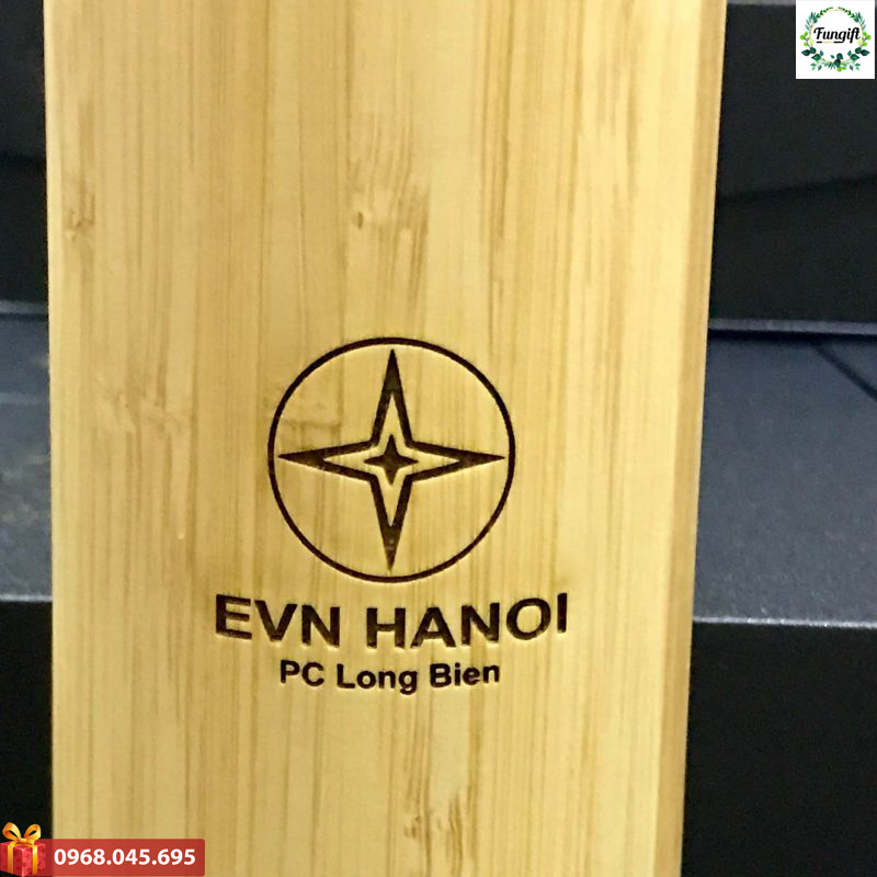 Bình giữ nhiệt vỏ gỗ