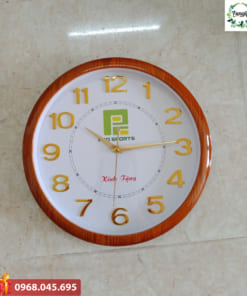 Đồng hồ treo tường số nổi