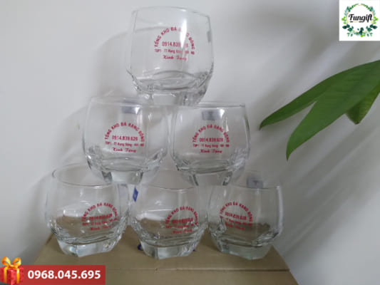 Quà tặng thuỷ tinh