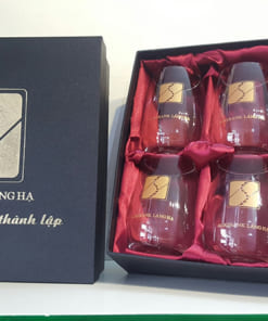 Xưởng sản xuất ly thủy tinh