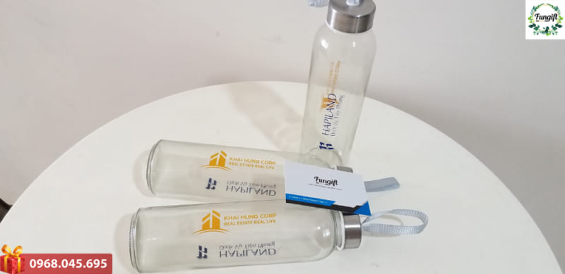 Chai thủy tinh in logo giá tốt