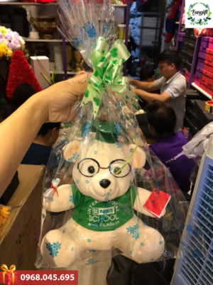 Gấu bông tốt nghiệp