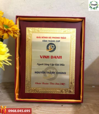 Mẫu bảng vinh danh đẹp