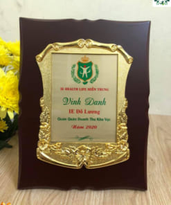 Xưởng in khắc bảng vinh danh