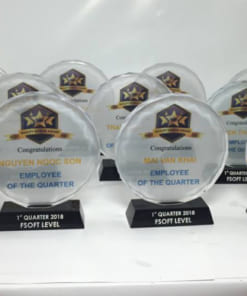 Biểu trưng pha lê để bàn