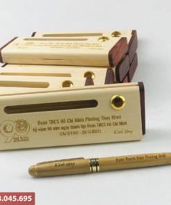 Bút gỗ khắc logo