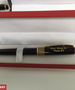 Bút ký khắc chữ