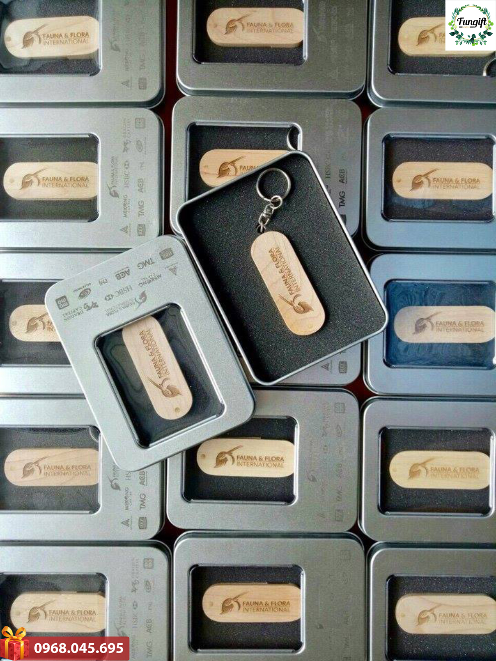 Usb gỗ quà tặng