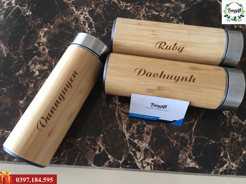 Bình giữ nhiệt khắc tên theo yêu cầu