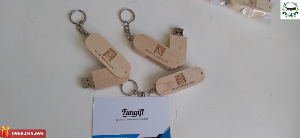 In khắc logo lên usb theo yêu cầu