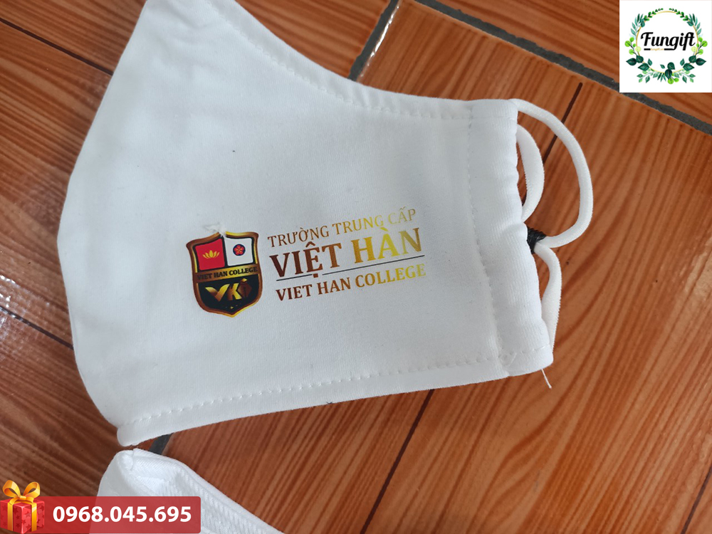 Khẩu trang in logo trường học