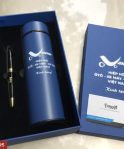 Bút kim loại, bình giữ nhiệt in khắc logo theo yêu cầu