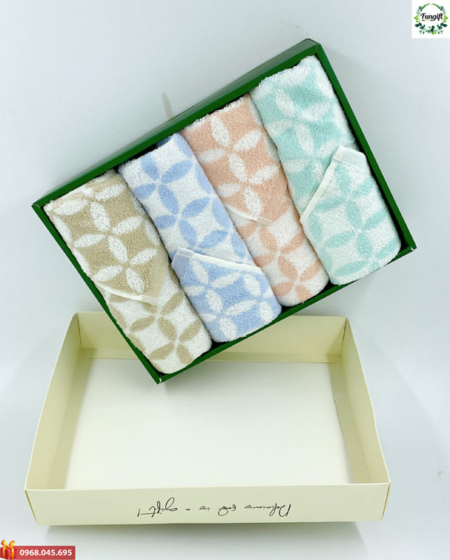 Mẫu khăn thêu logo đẹp nhất