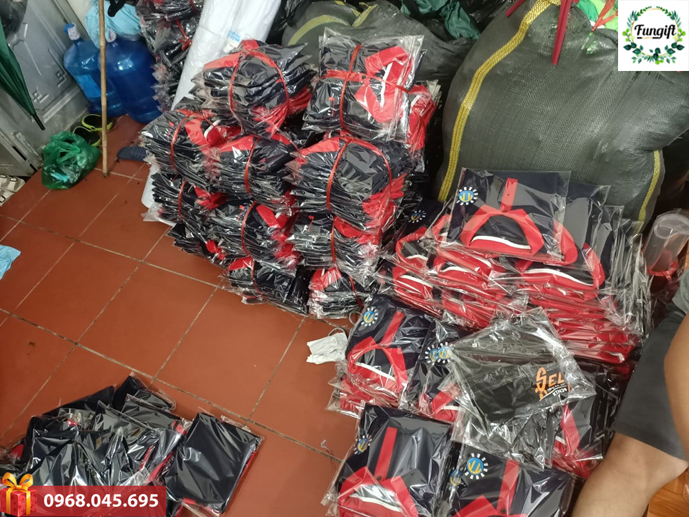 Áo Thun quà tặng nhân viên