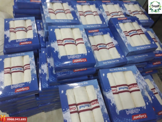 KHăn thêu logo đẹp