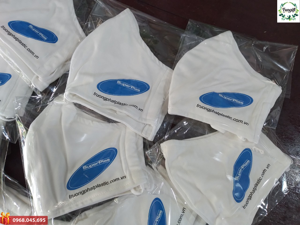 Khẩu trang in logo theo yêu cầu 