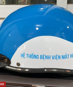 Đặt nón bảo hiểm