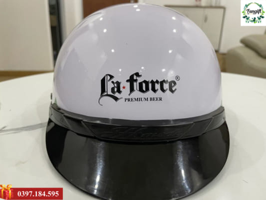 In logo mũ bảo hiểm theo yêu cầu