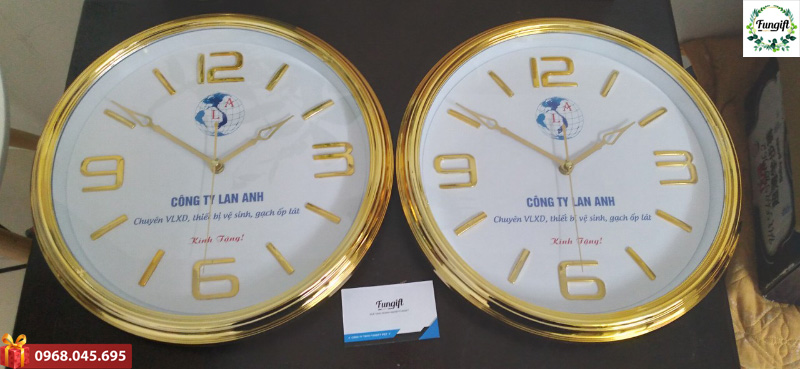 Nhận in logo lên đồng hồ giá rẻ 