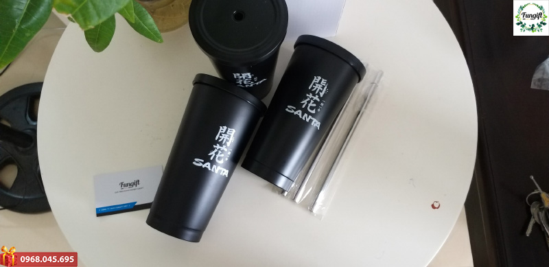 Quà tặng cốc giữ nhiệt đẹp 