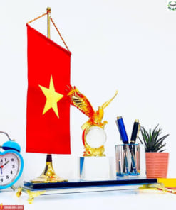 Hộp đựng bút in logo để bàn