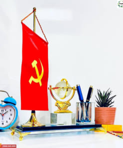 Hộp đựng bút để bàn làm việc