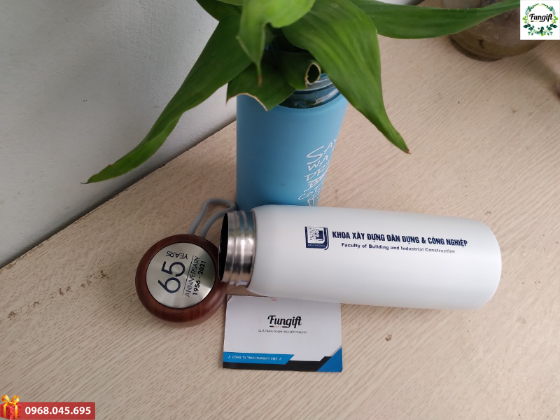 Bình giữ nhiệt in logo công ty