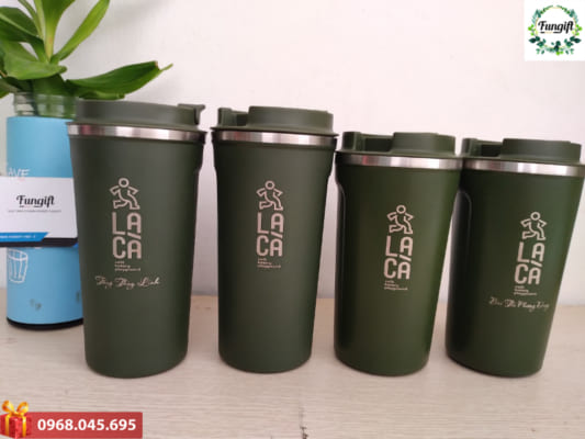 Ly giữ nhiệt khắc tên