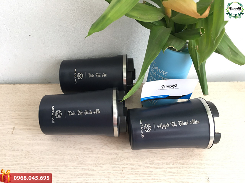 Ly giữ nhiệt khắc logo theo yêu cầu
