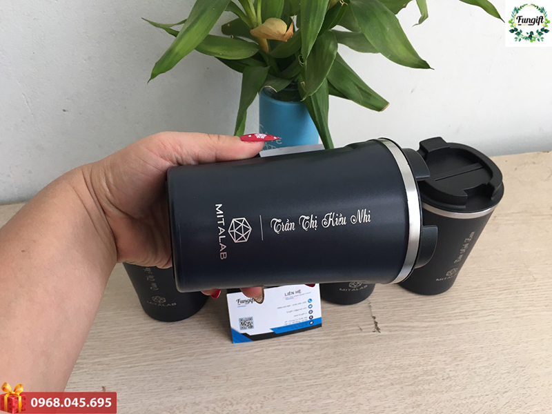 Ly giữ nhiệt quà tặng khắc tên