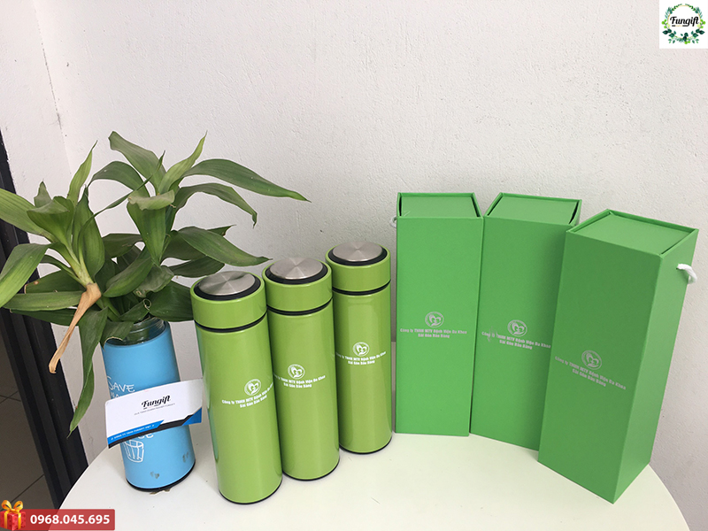 Bình nước quà tặng