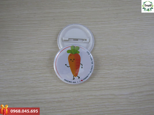 In huy hiệu cài áo