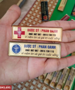 In thẻ tên nhân viên