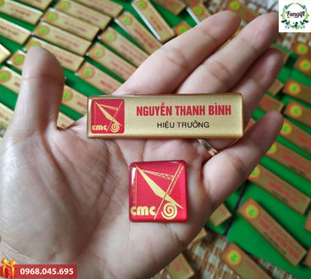 Làm bảng tên nhân viên Hà Nội