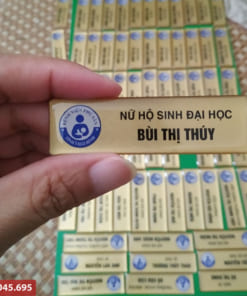 Làm bảng tên nhân viên tại Hà Nội