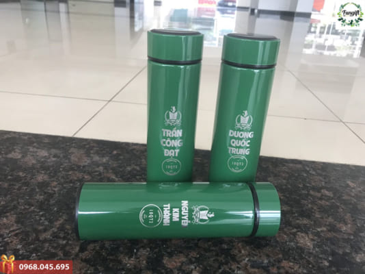 Bình giữ nhiệt khắc tên