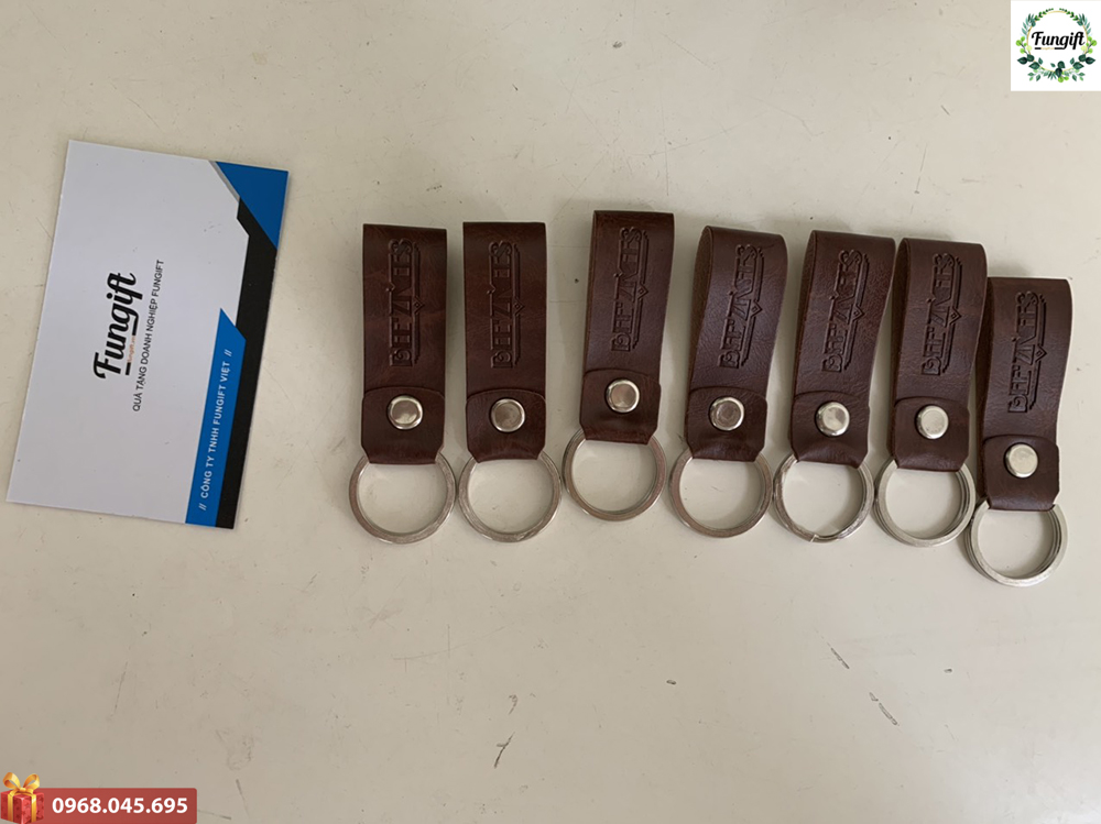 In móc khóa theo yêu cầu