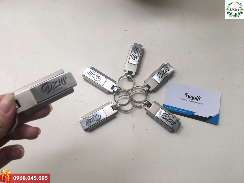 Usb kim loại in khắc logo