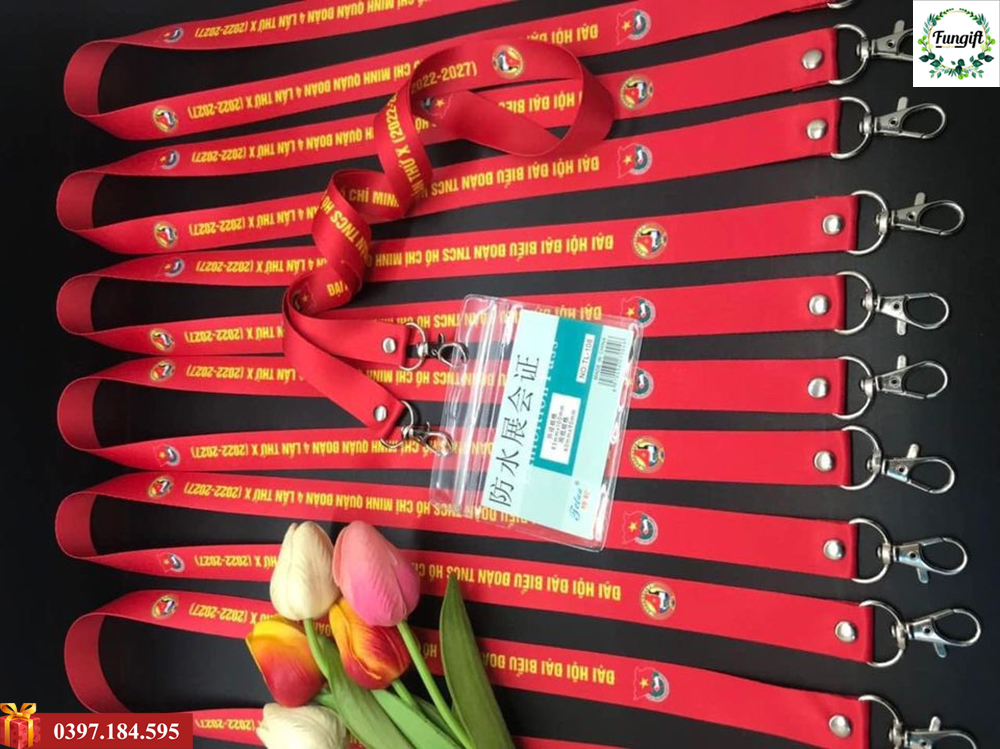 Dây đeo thẻ in logo theo yêu cầu