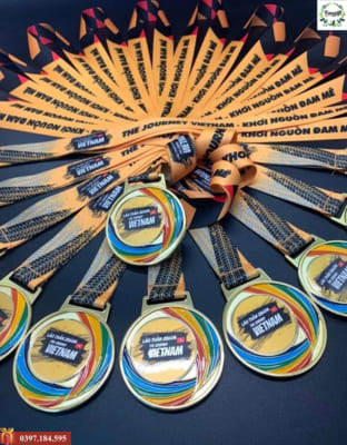 Huy chương in logo theo yêu cầu